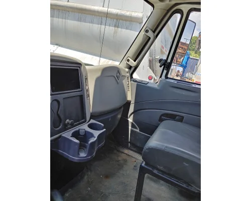 INTERNATIONAL Terrastar Complete Vehicle