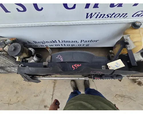 INTERNATIONAL Terrastar Radiator Shroud