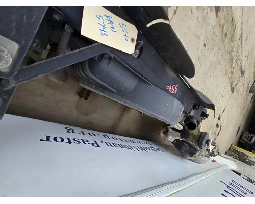 INTERNATIONAL Terrastar Radiator Shroud