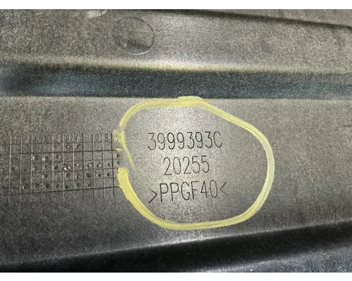 INTERNATIONAL TranStar 8600 Battery Boxes