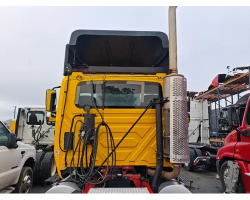 INTERNATIONAL TranStar 8600 Cab Assembly