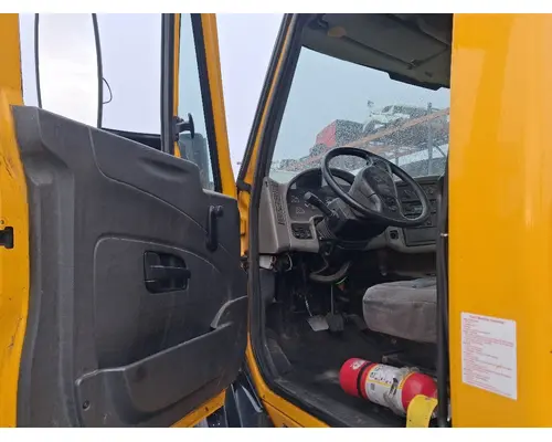 INTERNATIONAL TranStar 8600 Cab Assembly