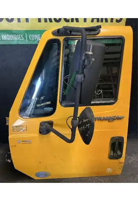 INTERNATIONAL TranStar 8600 Door Assembly, Front