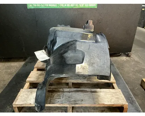 INTERNATIONAL TranStar 8600 Fender Extension