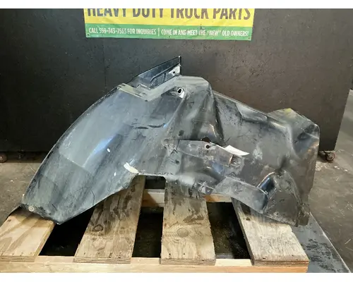 INTERNATIONAL TranStar 8600 Fender Extension