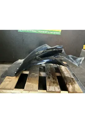 INTERNATIONAL TranStar 8600 Fender Extension