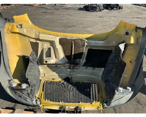 INTERNATIONAL TranStar 8600 Hood