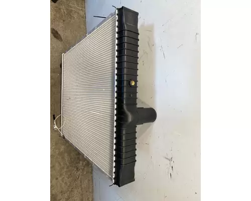 INTERNATIONAL Transtar 8600 Radiator