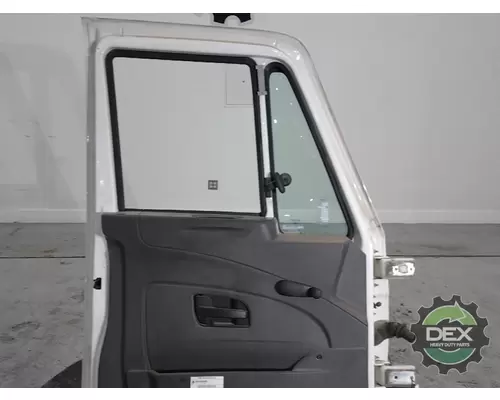 INTERNATIONAL Transtar 8311 side door, complete