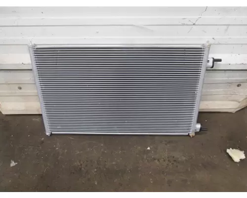 INTERNATIONAL Transtar Air Conditioner Condenser
