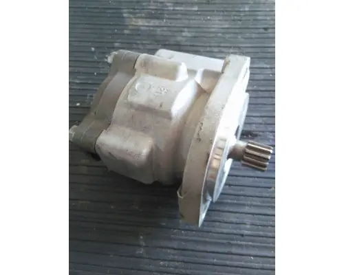 INTERNATIONAL UNIVERSAL POWER STEERING PUMP
