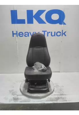 INTERNATIONAL UNIVERSAL Seat, Front