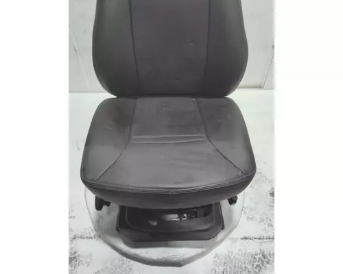 INTERNATIONAL UNIVERSAL Seat, Front