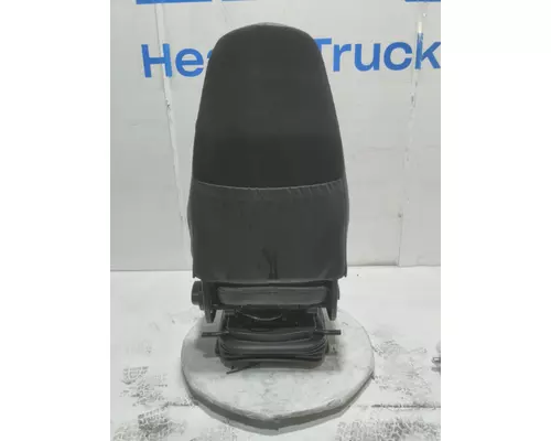 INTERNATIONAL UNIVERSAL Seat, Front