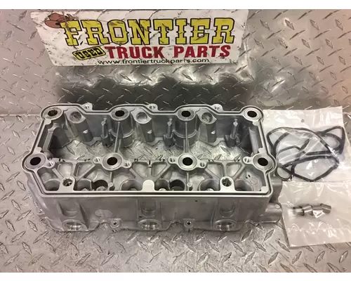 INTERNATIONAL VT275 Valve Cover Base