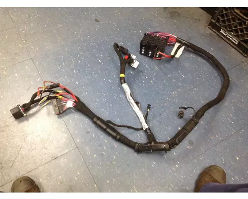 INTERNATIONAL VT365 (6.0L) ENGINE WIRING HARNESS