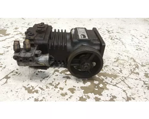 INTERNATIONAL VT365 Air Compressor