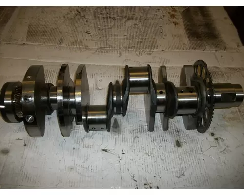 INTERNATIONAL VT365 Crankshaft