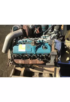 INTERNATIONAL VT365 Engine Assembly