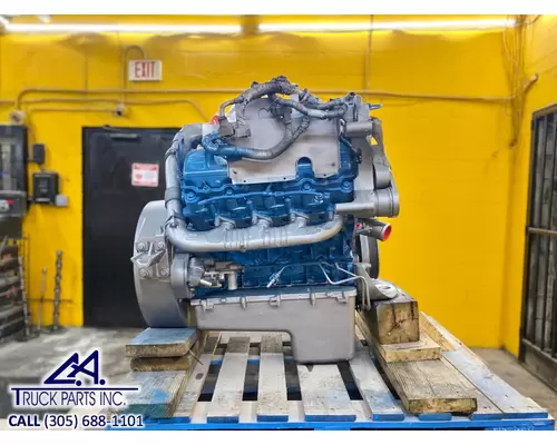 INTERNATIONAL VT365 Engine Assembly