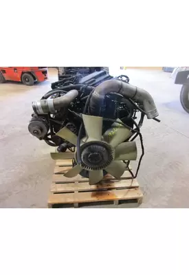 INTERNATIONAL VT365 Engine Assembly