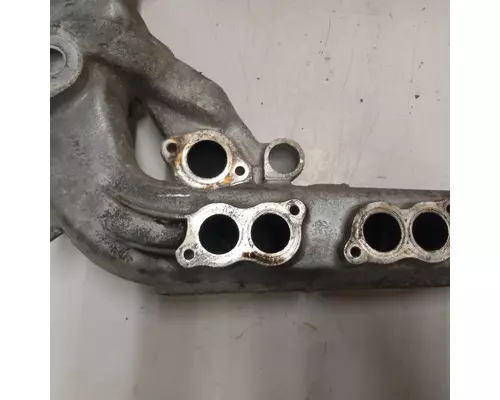 INTERNATIONAL VT365 Intake Manifold