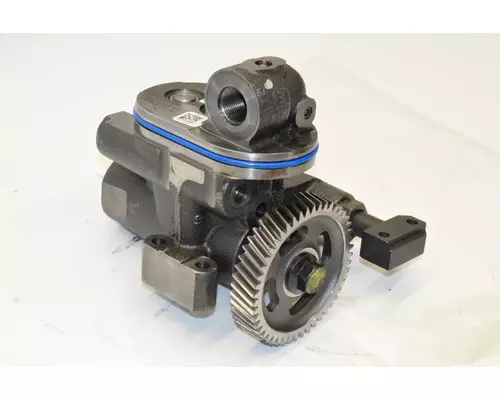 INTERNATIONAL VT365 Oil Pump