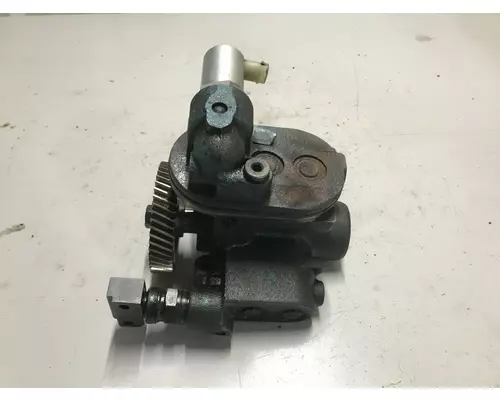 INTERNATIONAL VT365 Oil Pump