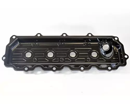 INTERNATIONAL VT365 Valve Cover