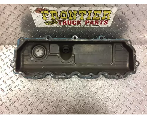 INTERNATIONAL VT365 Valve Cover