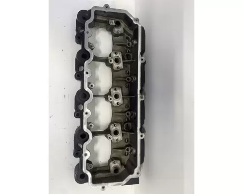 INTERNATIONAL VT365 Valve Cover