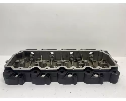 INTERNATIONAL VT365 Valve Cover
