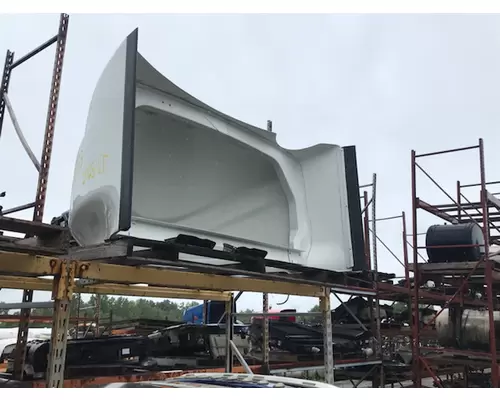 INTERNATIONAL WIND DEFLECTOR Miscellaneous Parts