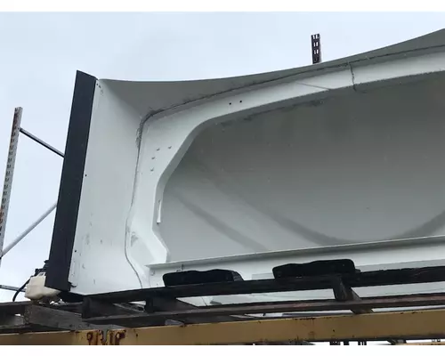 INTERNATIONAL WIND DEFLECTOR Miscellaneous Parts