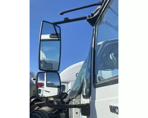 INTERNATIONAL WORKSTAR (7400) Side View Mirror