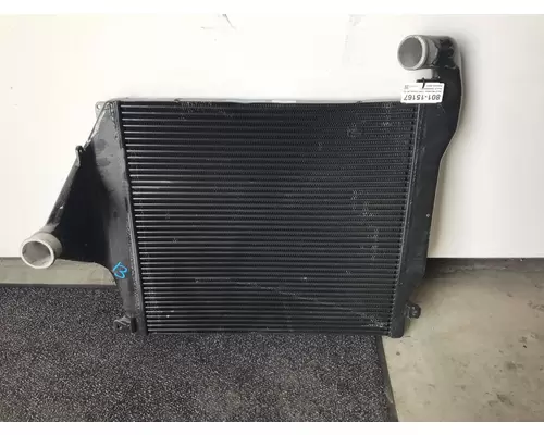 INTERNATIONAL WorkStar 7300 Charge Air Cooler (ATAAC)