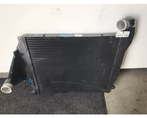 INTERNATIONAL WorkStar 7300 Charge Air Cooler