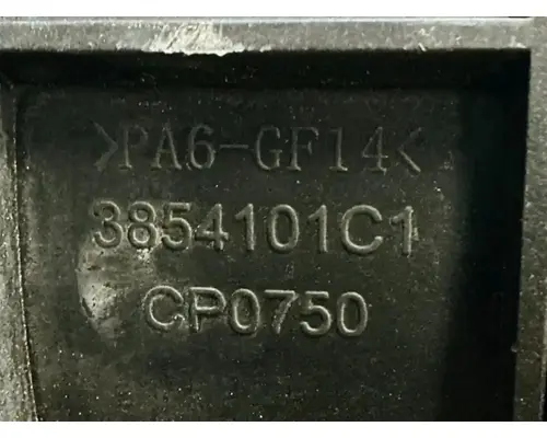 INTERNATIONAL WorkStar 7400 Air Cleaner