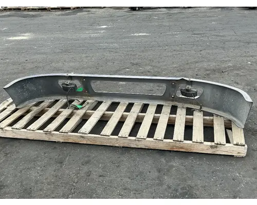 INTERNATIONAL WorkStar 7400 Bumper Assembly, Front