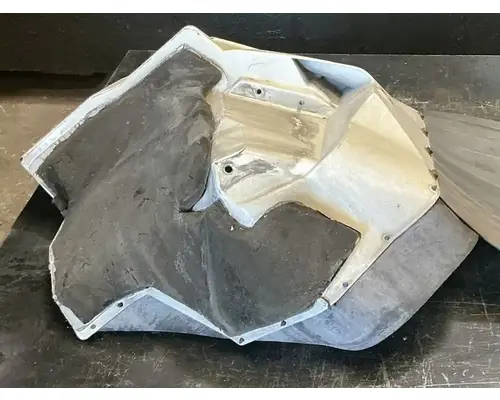 INTERNATIONAL WorkStar 7400 Fender Extension