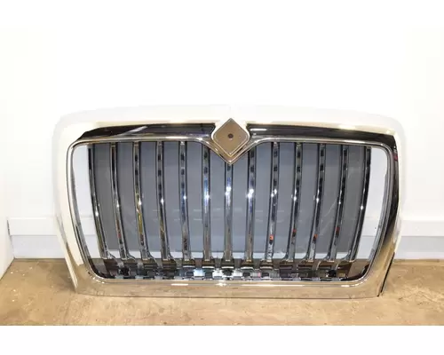 INTERNATIONAL WorkStar 7400 Grille