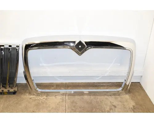 INTERNATIONAL WorkStar 7400 Grille