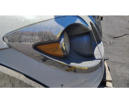 INTERNATIONAL WorkStar 7400 Hood