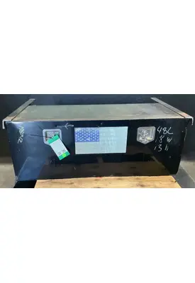 INTERNATIONAL WorkStar 7400 Tool Box