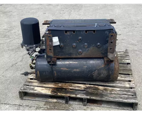 INTERNATIONAL WorkStar 7500 Battery Box