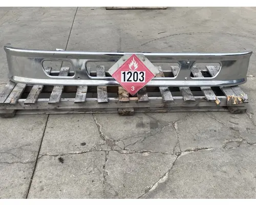 INTERNATIONAL WorkStar 7500 Bumper Assembly, Front