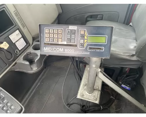 INTERNATIONAL WorkStar 7500 Cab