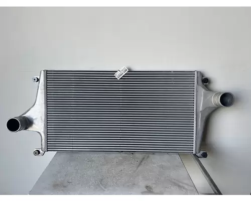 INTERNATIONAL WorkStar 7600 Charge Air Cooler (ATAAC)