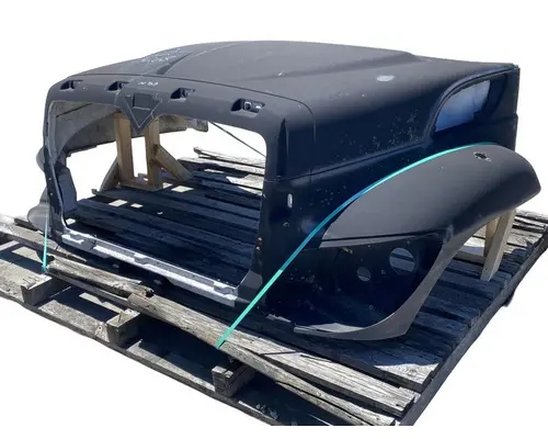 INTERNATIONAL WorkStar 7600 Hood