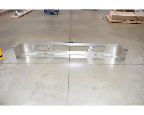 INTERNATIONAL WorkStar Bumper Assembly, Front